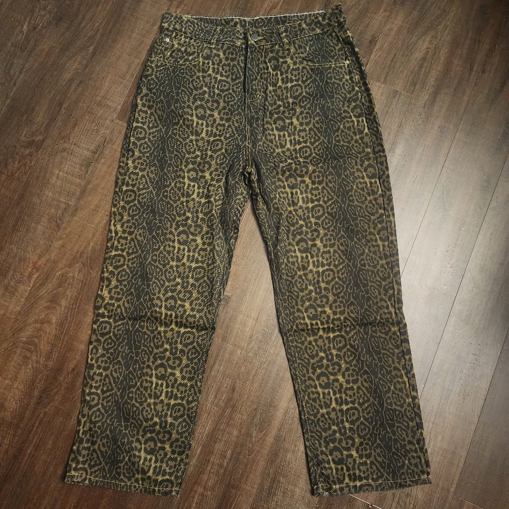 High Rise Jeans with Animal Print leopard
